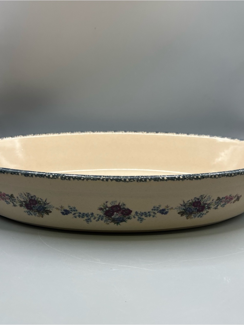 Home & Garden Party Ltd. 14” Deep Dish Floral Patten Casserole Dish 2002